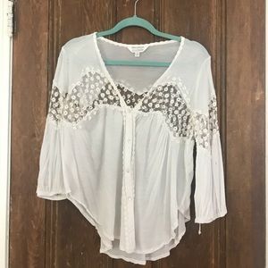 White blouse with lace